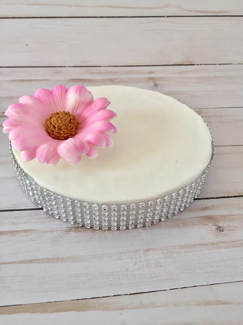 Gumpaste Daisy Sugar Flower Cake Topper Gum Paste Flower Cake Etsy