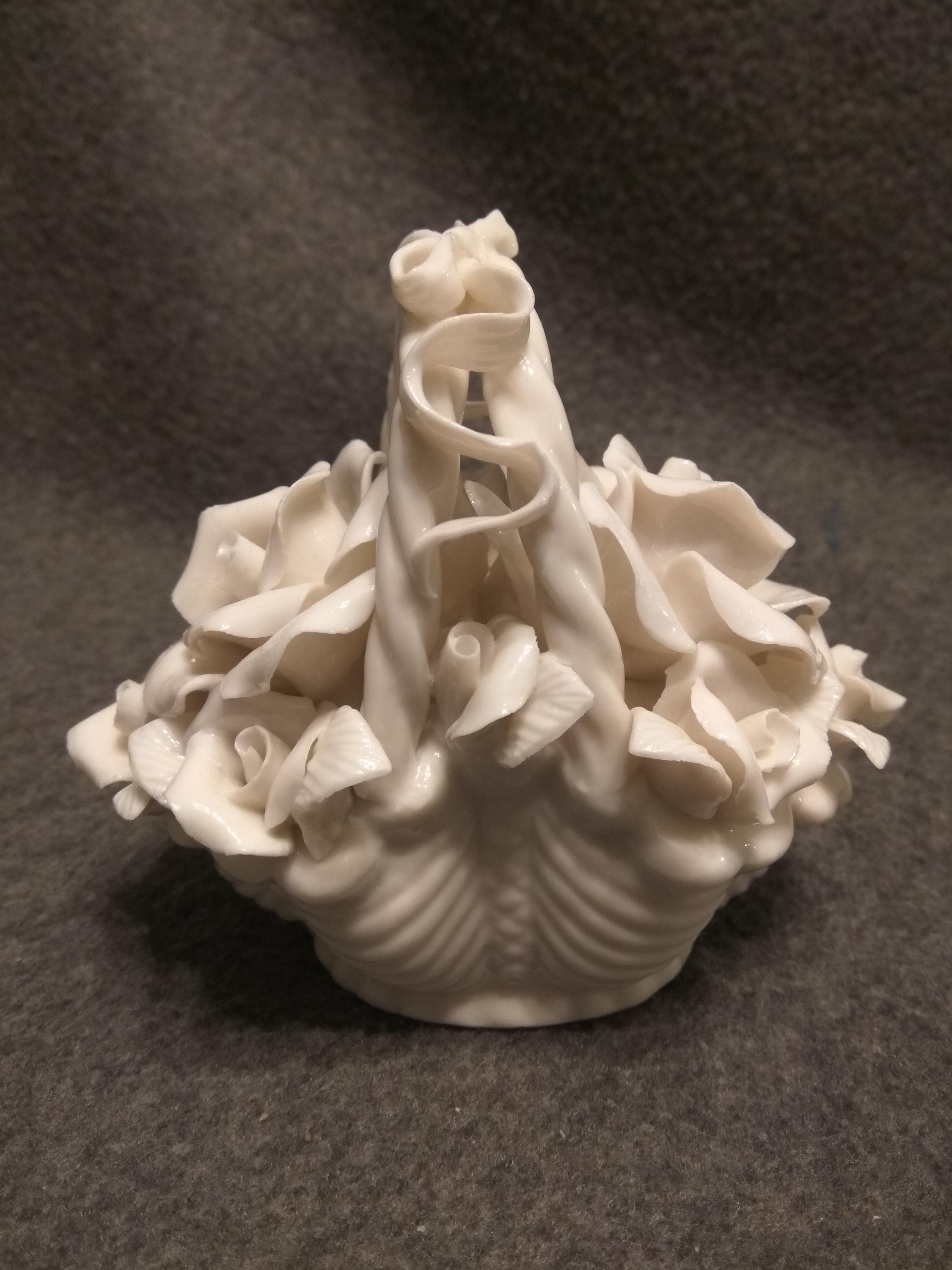マイセン葡萄花柄バスケット マイセン葡萄花柄バスケット MEISSEN マイセン ポーセリンバスケット