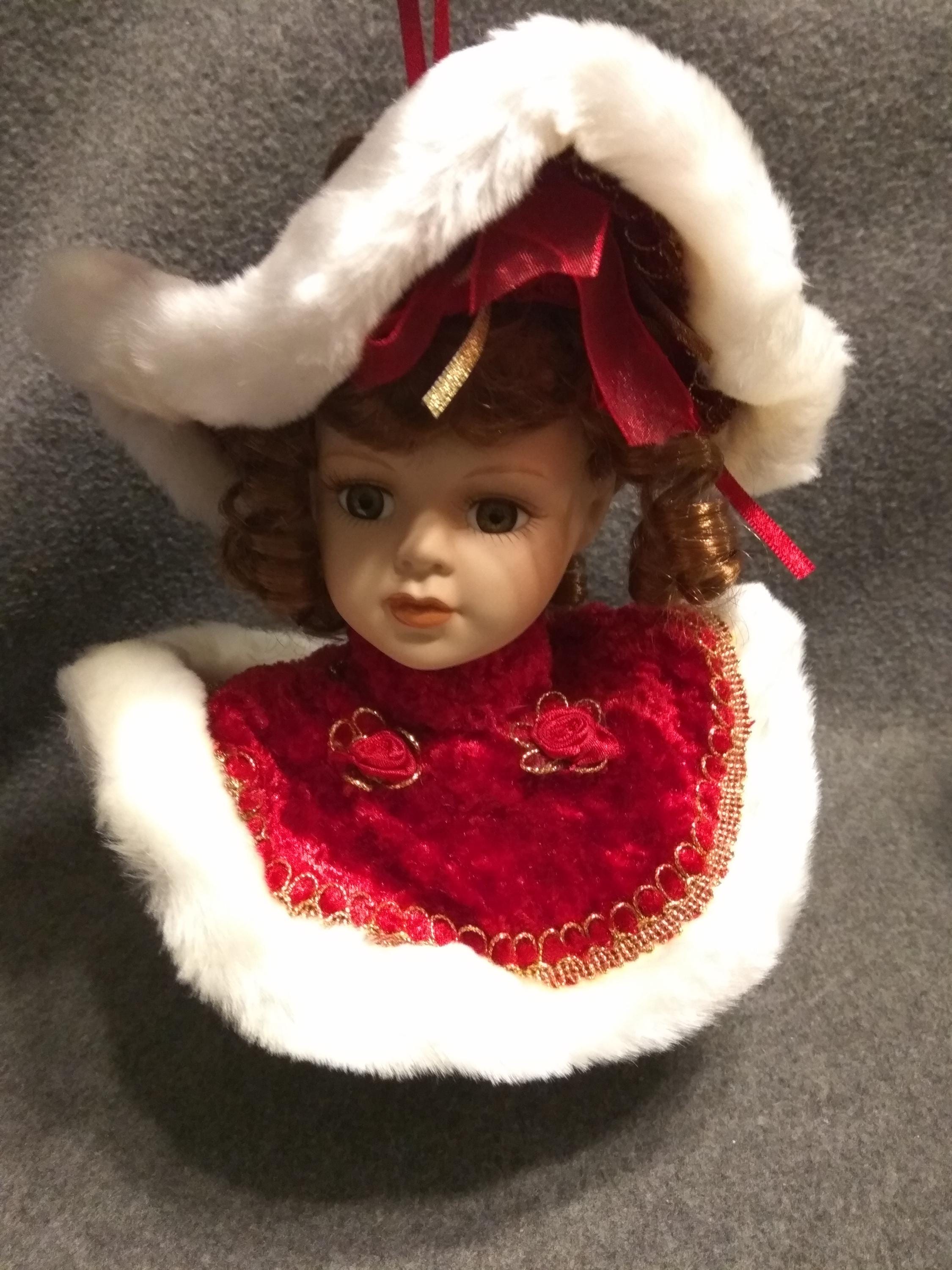 アンティーク オーナメントドール Victorian Porcelain Doll Christmas Ornament - Dandee Dolls