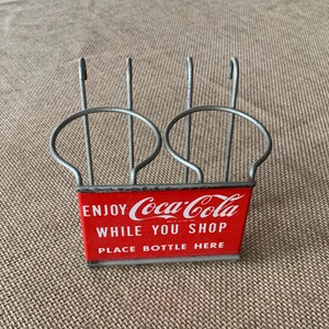 Portabotellas vintage para carrito de la compra de Coca-Cola / Lema "Disfruta de Coca-Cola mientras compras" / Accesorios únicos de Coca-Cola / Recuerdos de Coca-Cola de los años 50