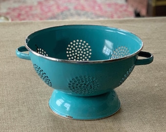 Vintage Teal Enamelware Colander | Rustic Farmhouse Kitchen Decor | Shabby Chic Decor