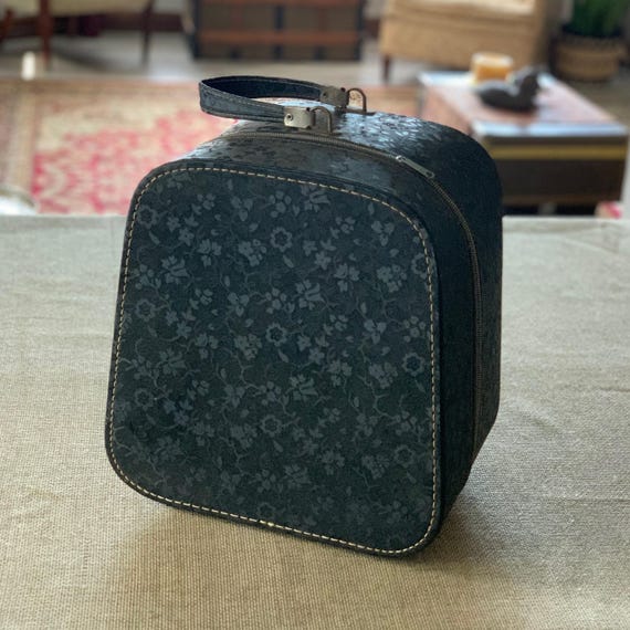 Vintage Travin's Wig Travel Case | 1950s-60s Floral Vinyl Wig Box | Made in USA | Wig Storage