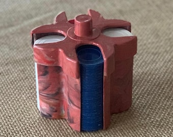Vintage pokerchiphouder | Kleine gemarmerde rode, zwart-witte caddy