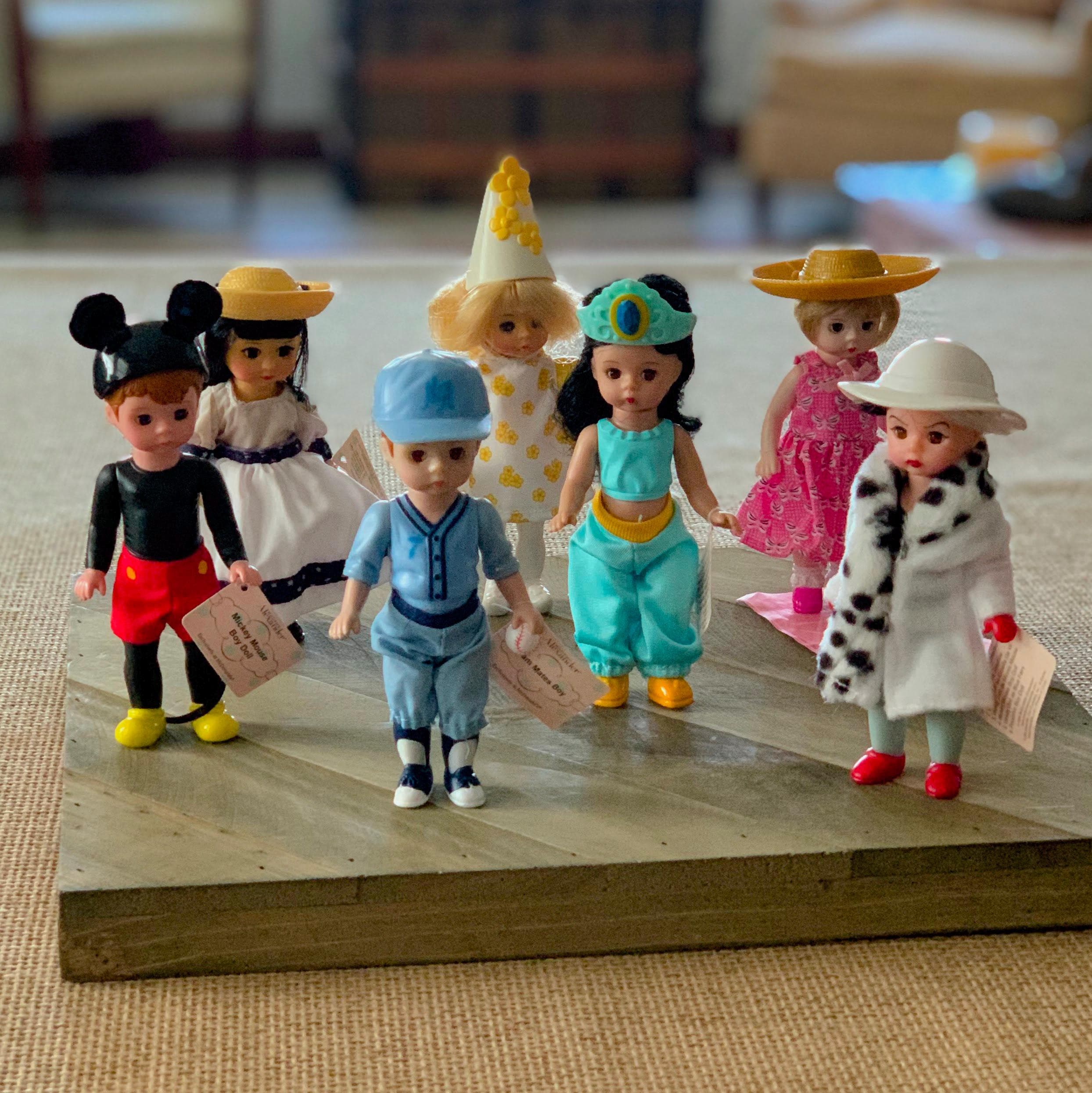 Mcdonalds madame alexander happy meal dolls - Etsy 日本