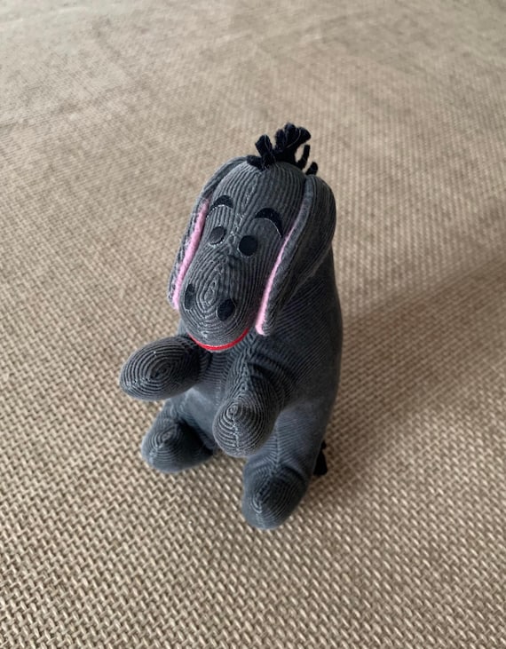 ヴィンテージ イーヨー フィギュア | おもちゃではありません