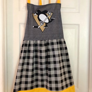 Womens Pittsburgh Penguin apron