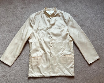 Gebrauchte asiatischen Größe M, Flach legen 40 ", Creme, Beige, Kulturelles Hemd, Khmer Hemd, Thai Lao, Kambodschaner, asiatische Kleidung, Khmer USA Shop