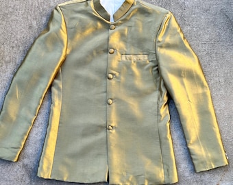 Gebrauchtes asiatisches Herrenhemd S-M, Brust flach 40 '', Olivgrün, Kulturelles Hemd, Khmer Thai Lao, Kambodschaner, asiatische Kleidung, Khmer USA Shop