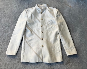 Gebrauchte Khmer S-Shirt Brust legen flach 38 ”Herren Hemden, Creme, Beige, Kulturelle, Khmer Thai Lao, Kambodschaner, Asiatische Kleidung, Khmer USA Shop