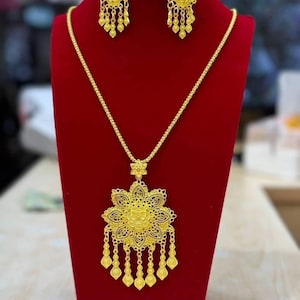 Gold Fashion Necklace & earrings Costume Jewelry, Southeast Asian Bridal Jewelry, Khmer, Thai, Lao, Cambodian Style Jewelry