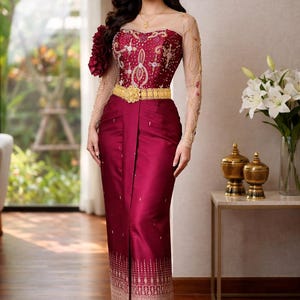 khmer fashion dress File:Khmer Traditional Costume.jpg