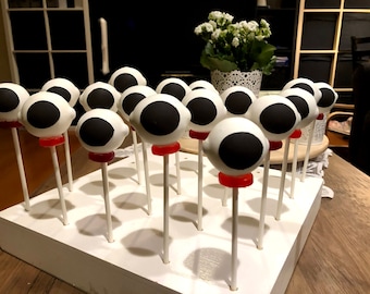 Astronut Cake Pop