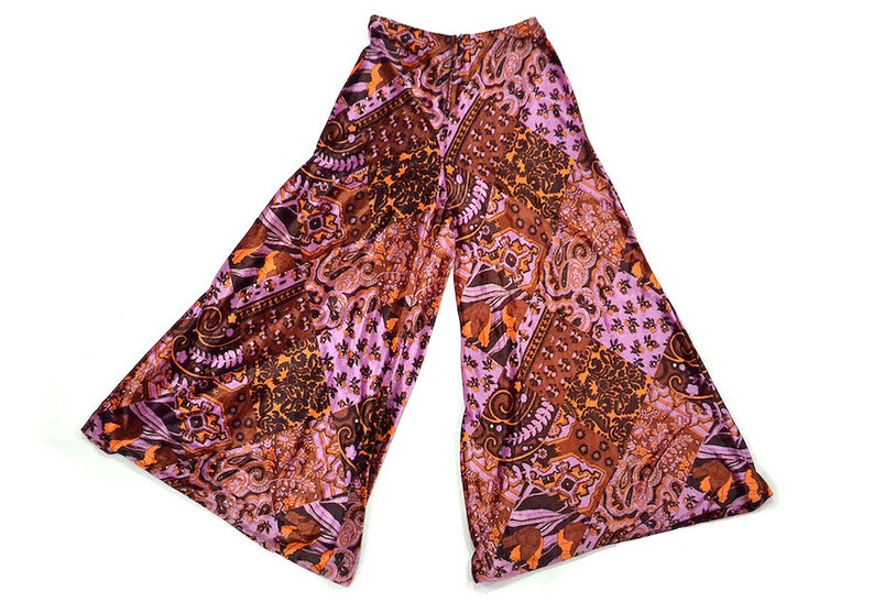 Size Small Womens Vintage 1970s purple velvet bellbottoms bell bottom 70s costume hippie palazzo pants