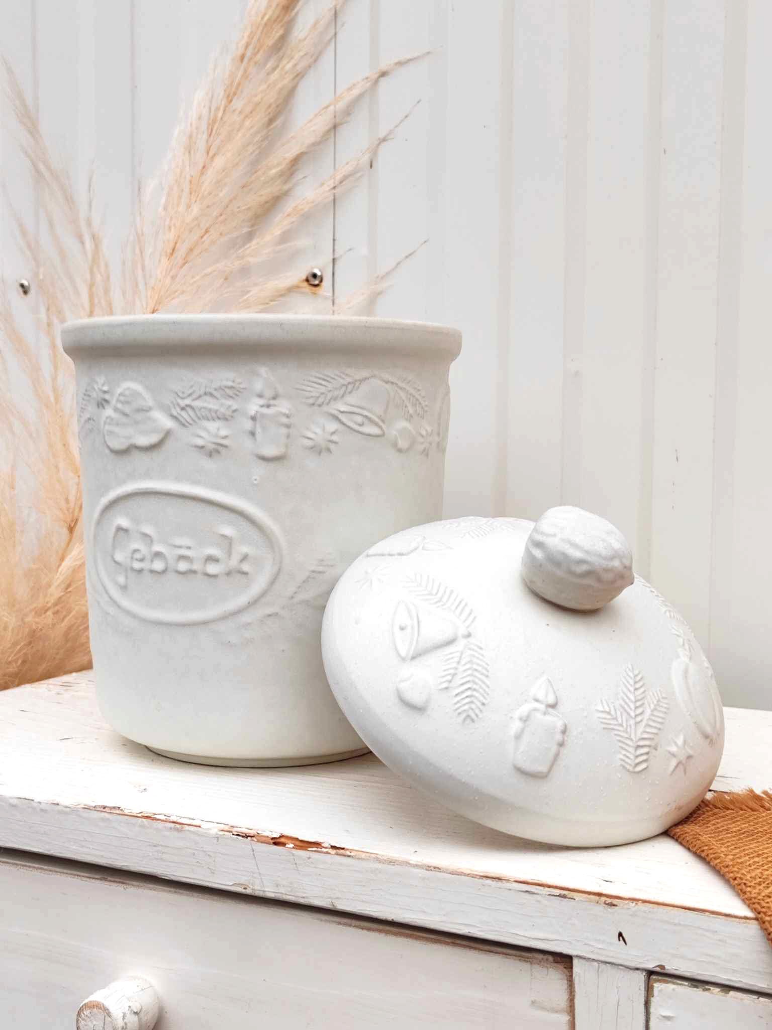 Vintage Cookie Jar - Kitchenware - Vintage Container