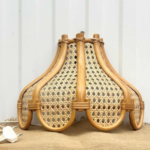 Vintage Rattan/Bamboo Wall Lamp / Night Lamp - Lamp Shade - BOHO - Rattan