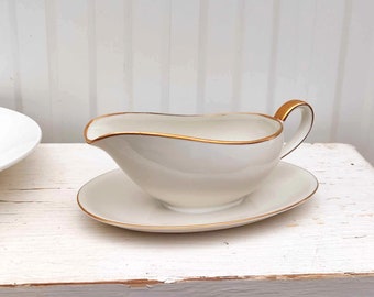 Vintage Bavaria Gravy Boat - Sauce Boat - Kitchenware - German Porcelain