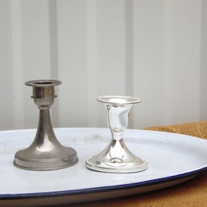 Candelabros vintage de plata y peltre - Candelabros vintage