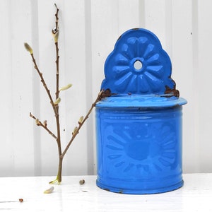 Antique Enamel Salt Box - Country Chic Kitchen Decor