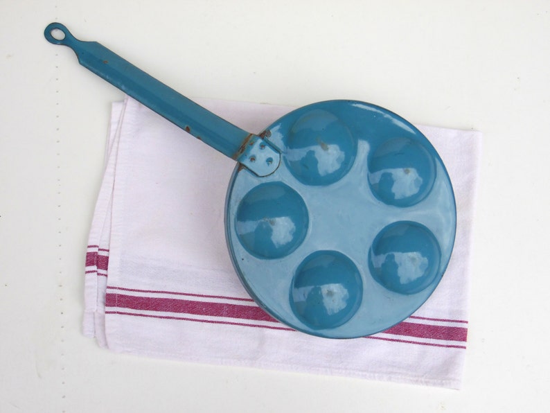 Vintage Enamel Pancake Pan European Egg Pan Wall Hanging Etsy