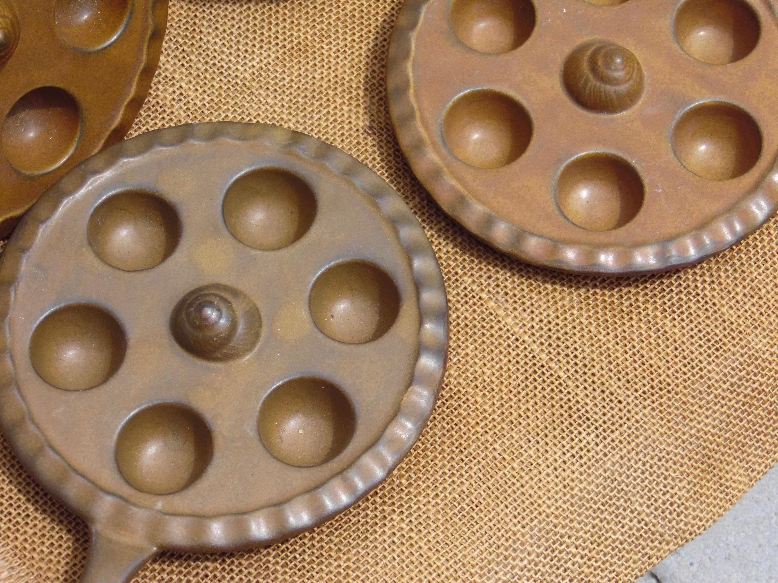 Assiettes à Escargots En Céramique Blanche - Lot De 4, 6 Trous, Avec Poignées - Pour Escargots, Fruits De Mer, Apéritifs - Lavable Au Lave-vaisselle - 2