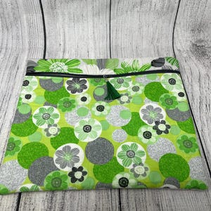 Cross Stitch Project Bag in Green and Grey Floral, Cross Stitch, Embroidery, Needlework, Sewing Projects