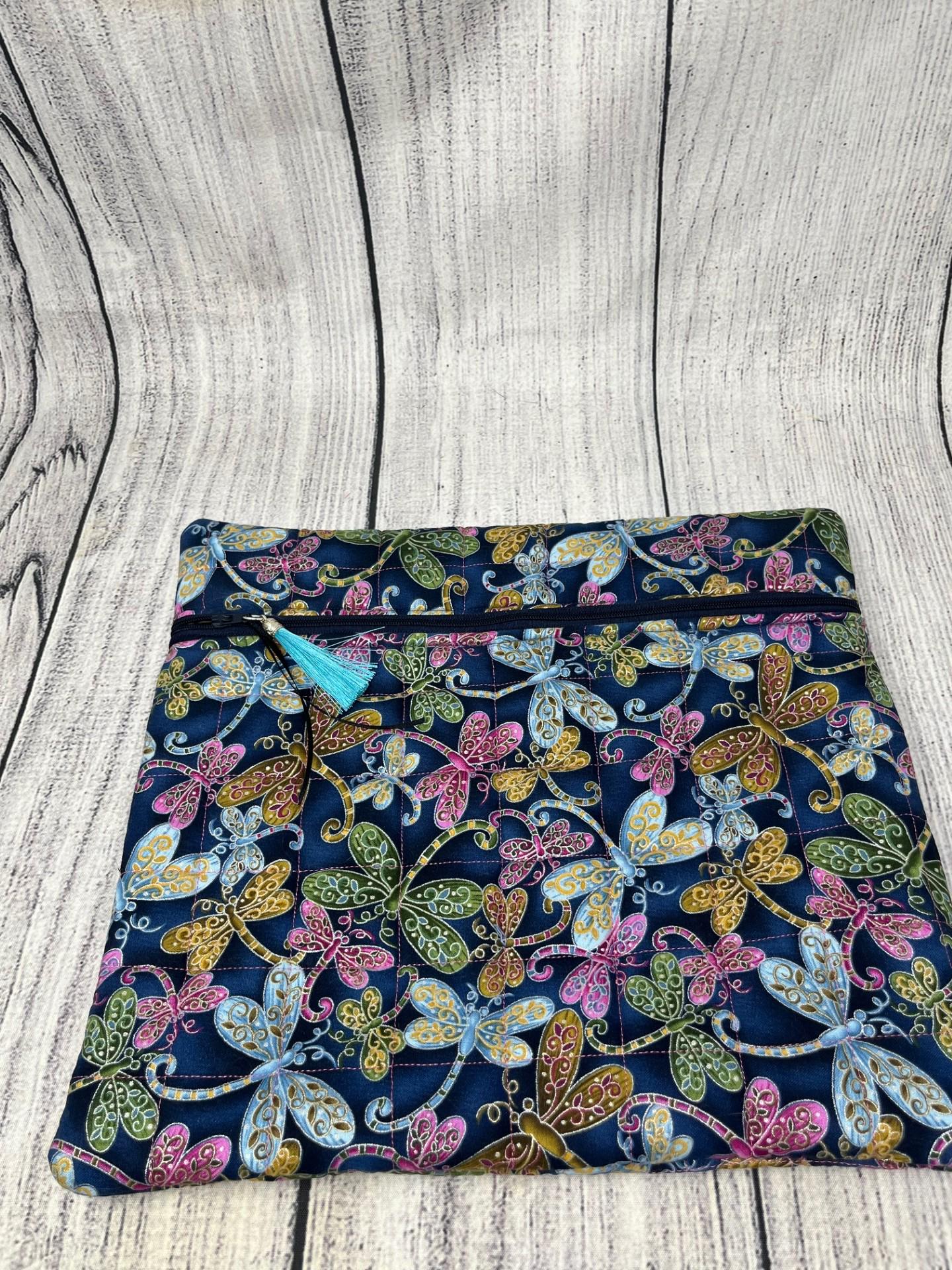 Dragonfly Quilter's Cotton Project Bag: Cross Stitch, Embroidery, Needlework