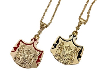 Hawaiian Coat of Arms : Hamilton Gold Necklace