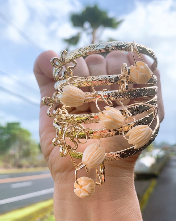 ムジョミ　カメオルース5枚 925S & VVS Moissanite 12MM Prong Cuban Bracelet – The GUU Shop