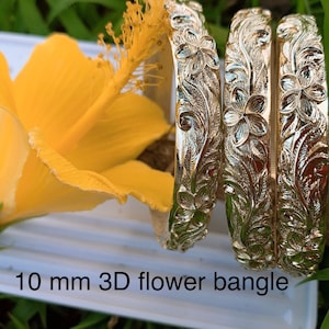 10MM Hawaiian Hamilton Gold Plumeia Flower 3D Bangle