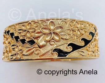 25MM Hawaiian Hamilton Gold Bangle (25mm) Black Enameled with Hawaiian flower