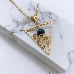 Hawaiian Design: Hamilton Gold Necklace with New Rainbow Shell Pearls