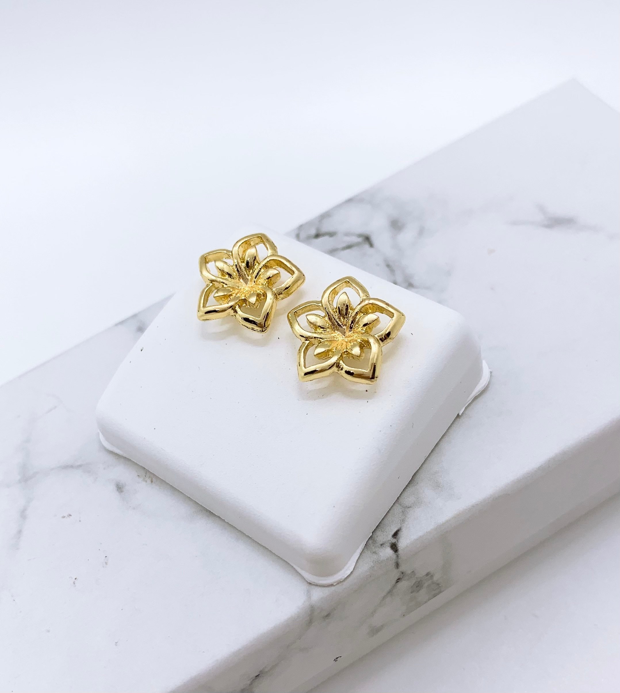 ■VINTAGE HOLLYWOOD■ Plumeria Earrings VH2336EA007B il_fullxfull.4145781626_65e0.jpg