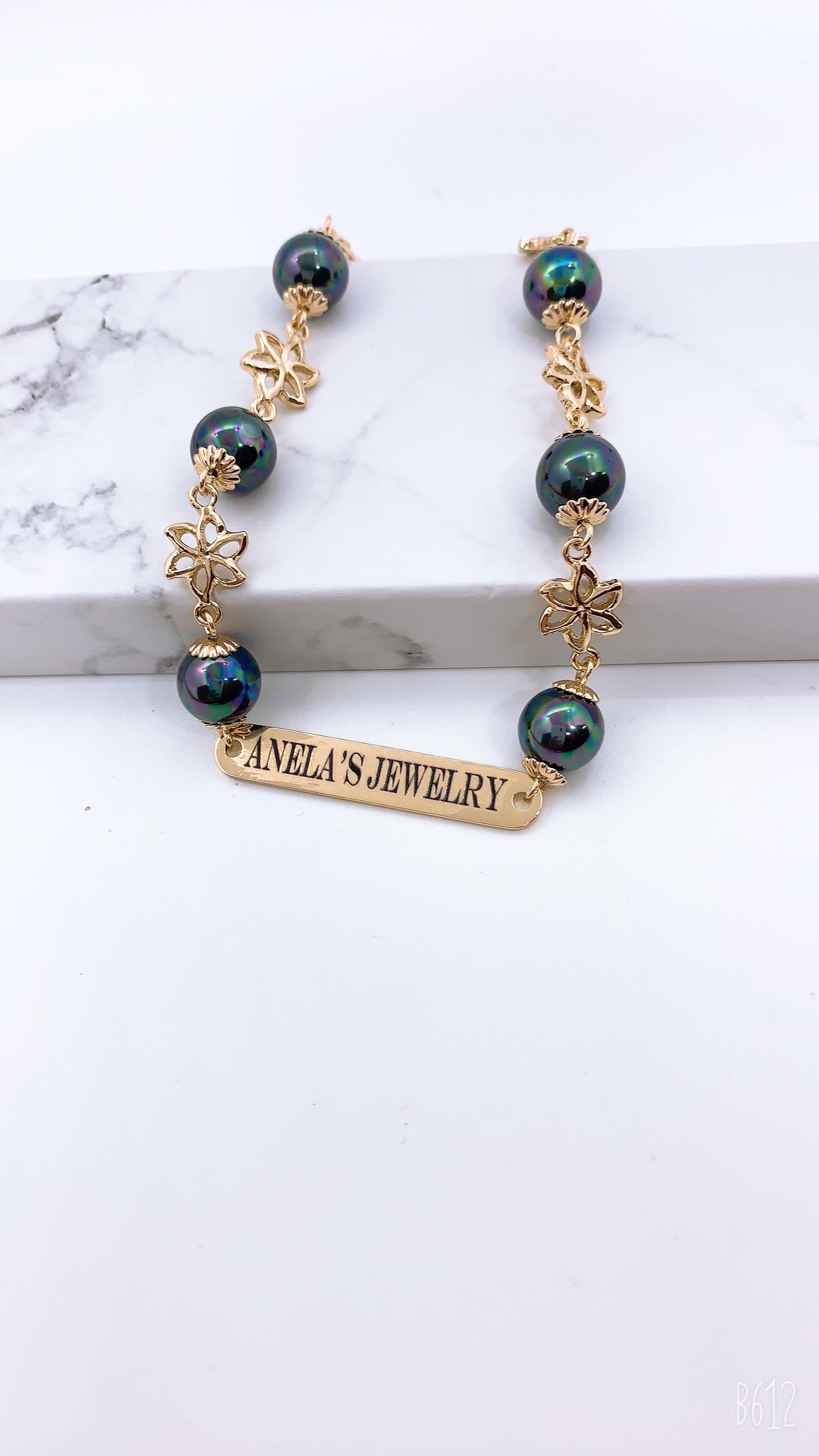 Customize Name Plate Tiare Flower Shell Pearl Bracelet