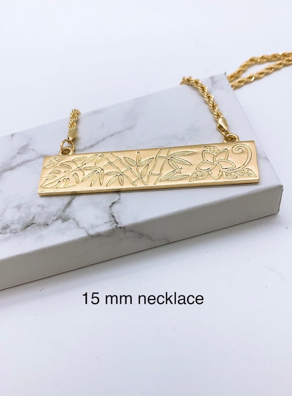 Hawaiian Flower 15mm Necklace With 18 