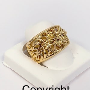 Hawaiian Hamilton Gold Bamboo Plumeria Flower Monstera Ring