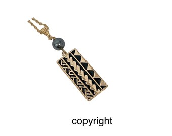 Mauna Kea Black Tribal Rectangle: Hamilton Gold Necklace with Shell Pearls