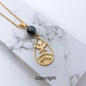 Tribal Kahili Hawaiian Design: Hamilton Gold Necklace with Shell Pearls