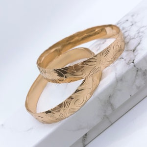 10MM Hawaiian Hamilton Gold Bangle