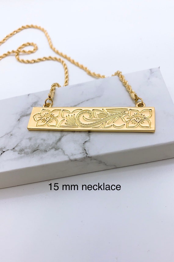 Hawaiian Flower 15mm Necklace With 18 