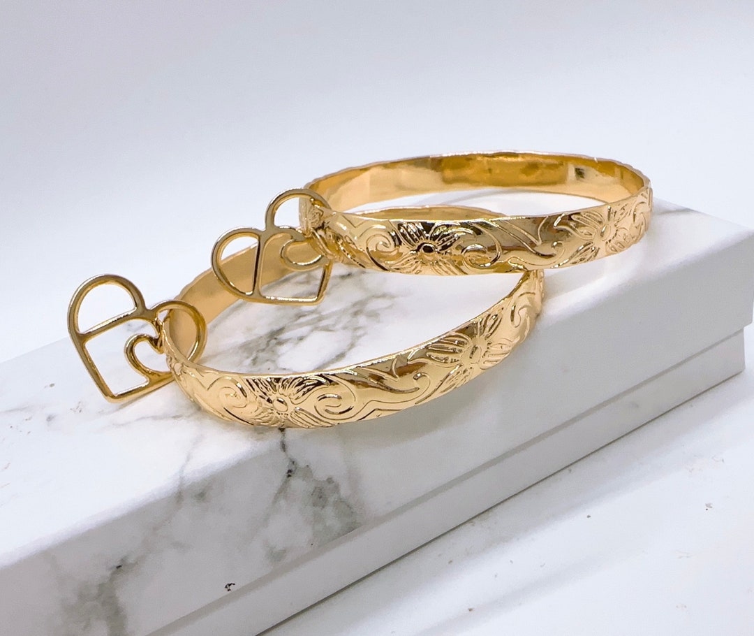 7MM Hawaiian Hamilton Gold Bangle With Heart Wave Charm Kids Size