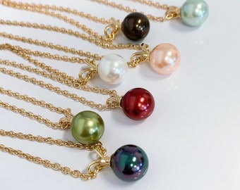 12mm Shell Pearl Pendant : Hamilton Gold Necklace with Chain