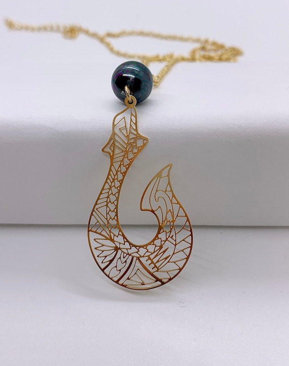Hawaiian Fish Hook:hamilton Gold Necklace With Shell Pearls - Etsy