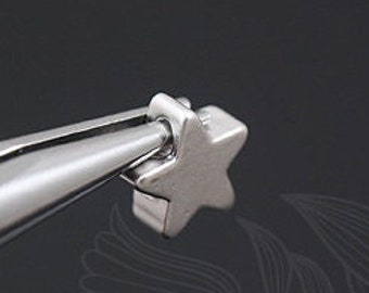 Cuentas de estrella de 6 mm chapadas en rodio mate, colgante de estrella pequeño, piezas en blanco para estampado de metal [H467-4PCS/40PCS]