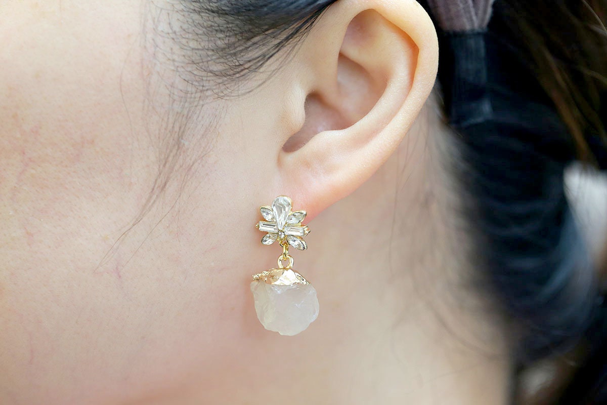 H396-1pair/10pairs, Gold Plated 14*13.5mm Brilliant Stone