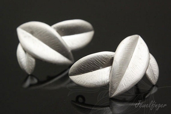 B572-10 pairs-11*19mm Matt Rhodium Plated-Leaf Ear Post-Leaf Earring-Silver Post