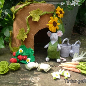 Mouse in the Garden DIY kit image 4