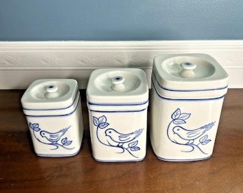 Ensemble de 3 boîtes de conserve oiseaux peintes à la main VIANO do CASTELO, signées Portugal