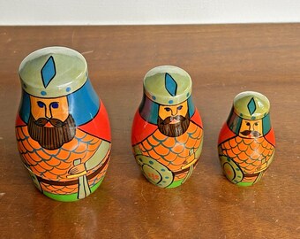 Muñecas rusas antiguas de anidación, caballeros, reyes, matrioskas, 5 piezas, URSS, madera
