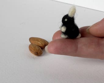 Felted rabbit, miniature, fetted animal,cute bunny,soft sculpture