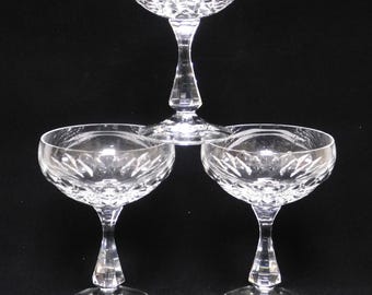 Set of 6 Schott Zwiesel High Quality of Crystal glass, "Volterra" Champagne glasses, coupe, hand cut design, Germany